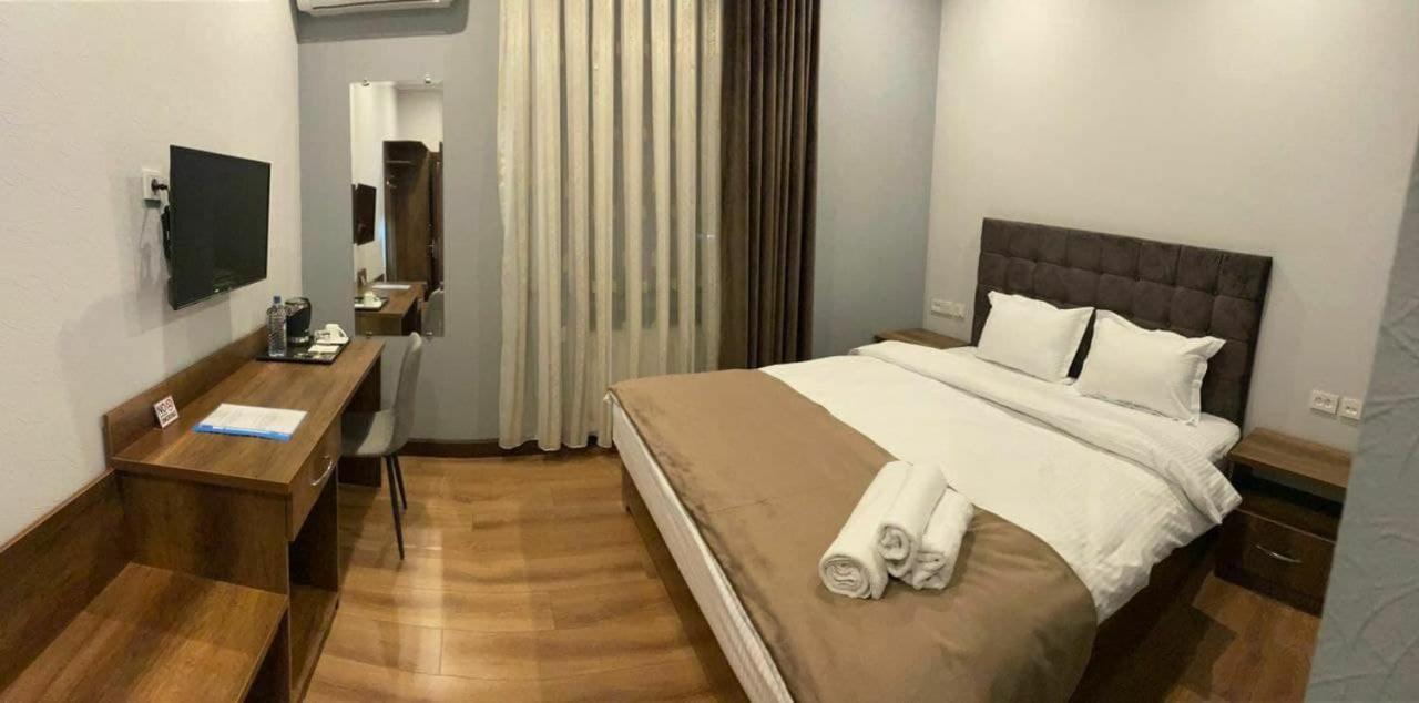 Hotel Atlas Elite Tasjkent Eksteriør bilde
